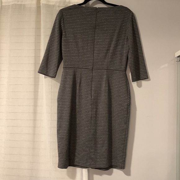 White House Black Market criss cross stripe dress size 10 NWOT - Picture 4 of 8